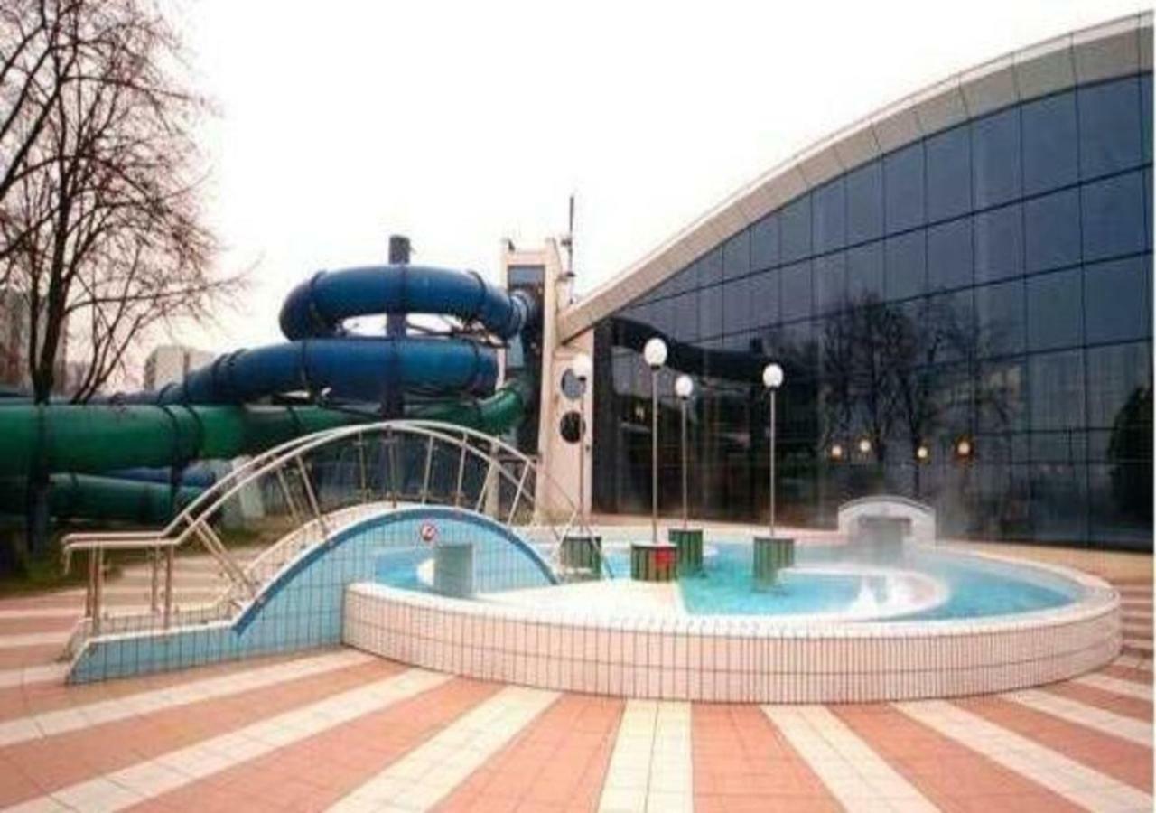 P&O Serviced Apartments Pulawska Warsaw Exterior photo