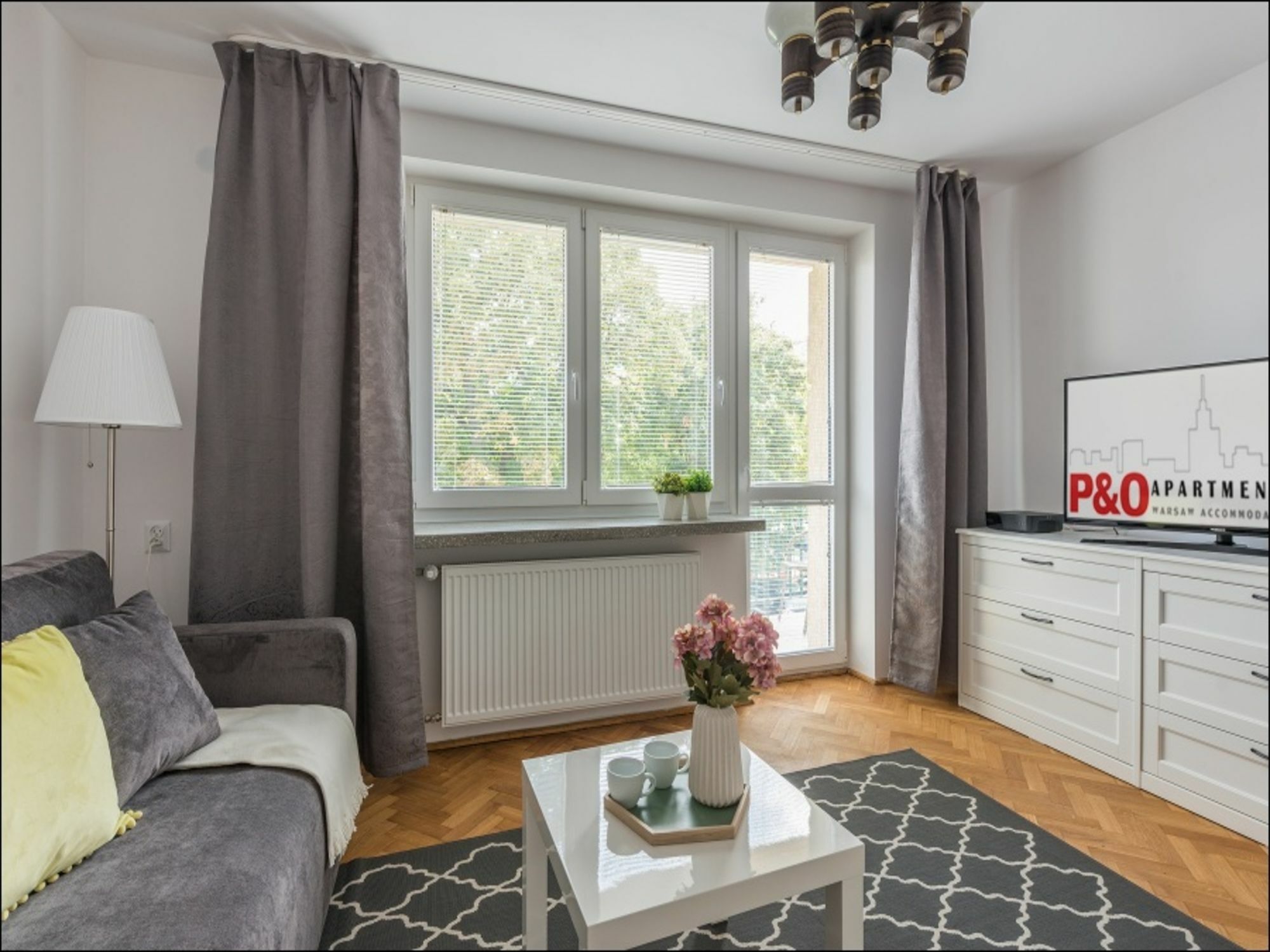 P&O Serviced Apartments Pulawska Warsaw Exterior photo